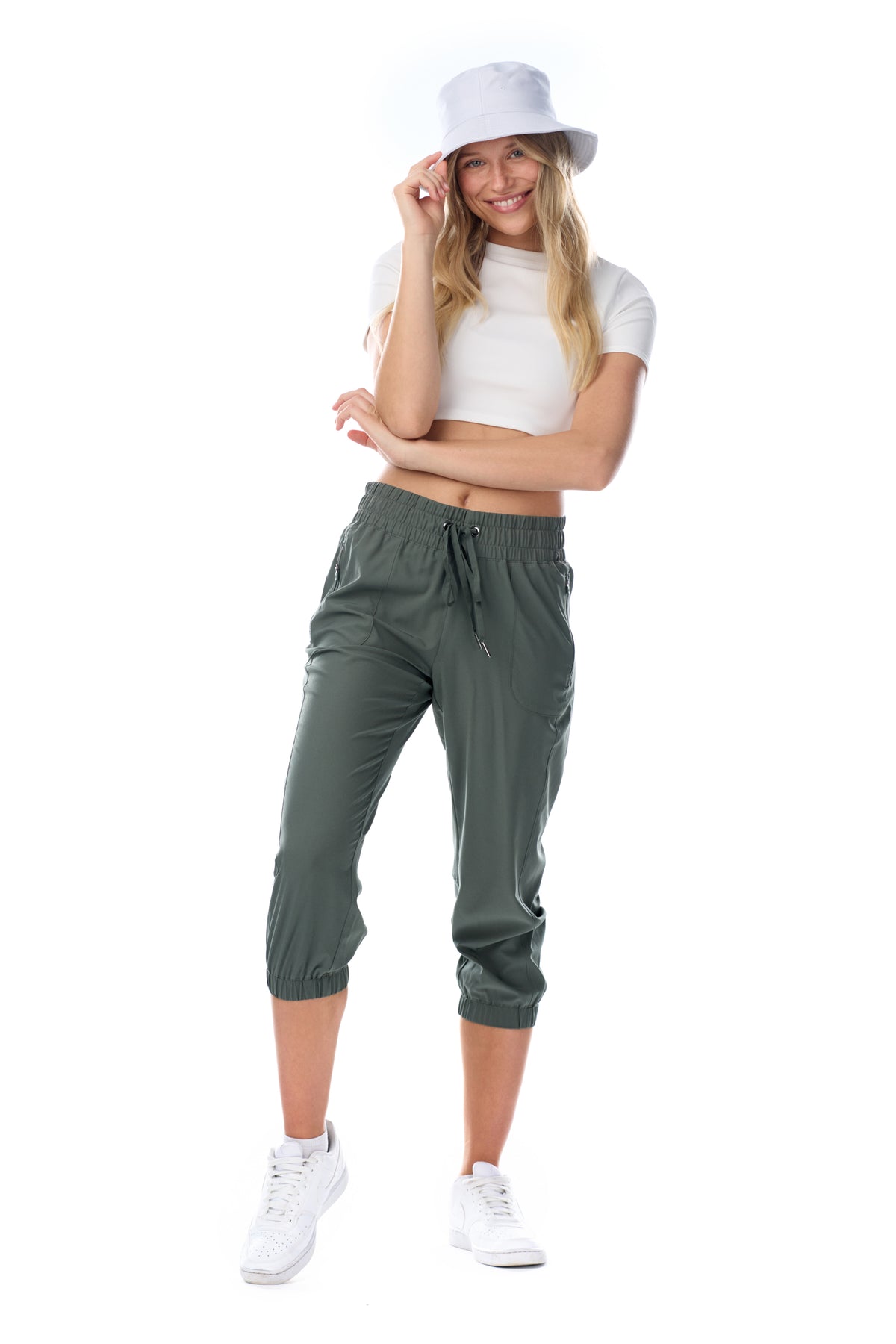 Kyodan Women's Woven Crop Pants Green X-Small at  Women's